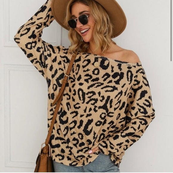 Cheri’s Boutique Sweaters - Leopard Print Sweater